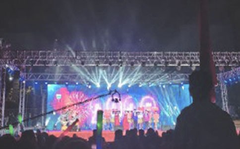 ˇ�g����������