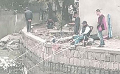 ��~�Ć�ʾ���ı؂�(15ƪ)