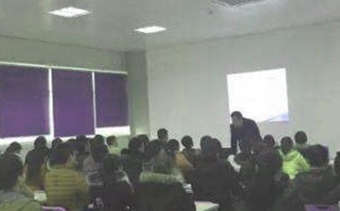 ���P(gu��n)��(j��ng)Ƹ���ĵ��w��(hu��)����