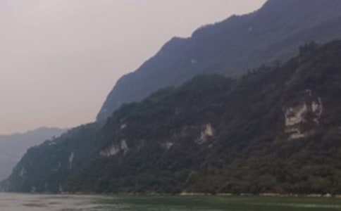���{Ӣ�Č����~��ͨ��12ƪ��