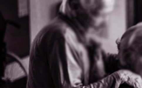 �P��ο������Ժ��ӿ��Y