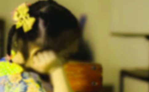 ꖹ�Ů������600��